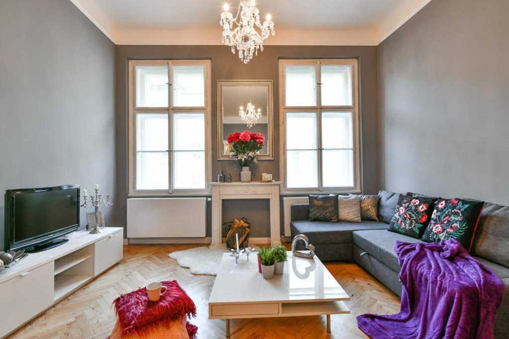 Cityscape Wenceslas Square Apartment Прага Экстерьер фото