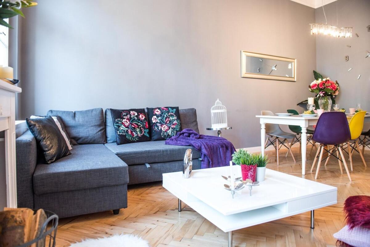 Cityscape Wenceslas Square Apartment Прага Экстерьер фото