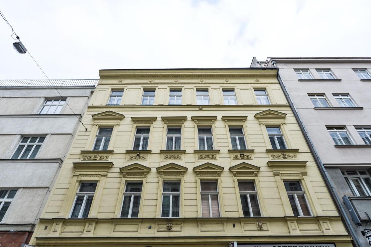 Cityscape Wenceslas Square Apartment Прага Экстерьер фото